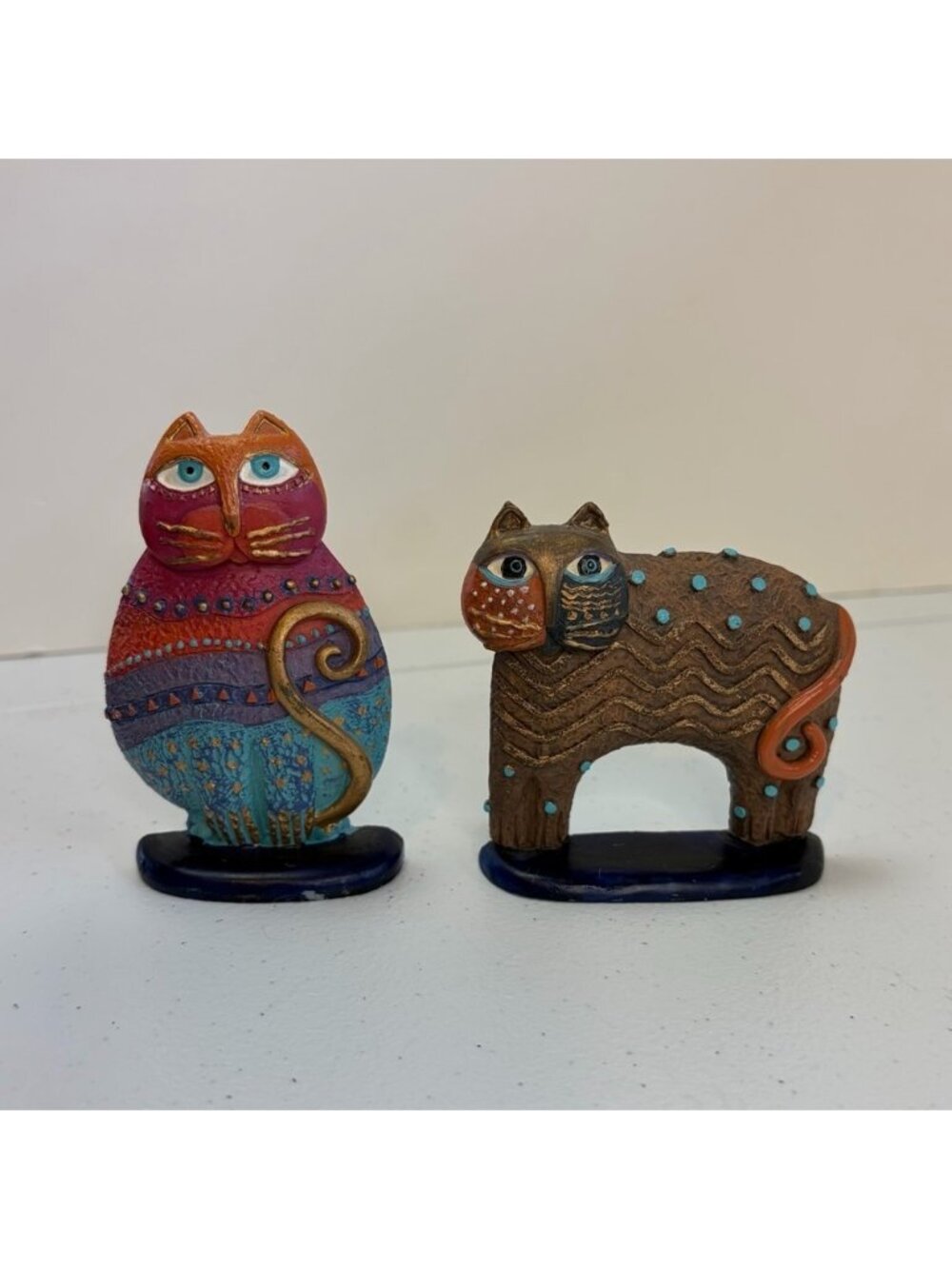 Laurel Burch Vintage 90s Colourful Resin Cats Lot of 2 Cat Lady Decor Red blue
